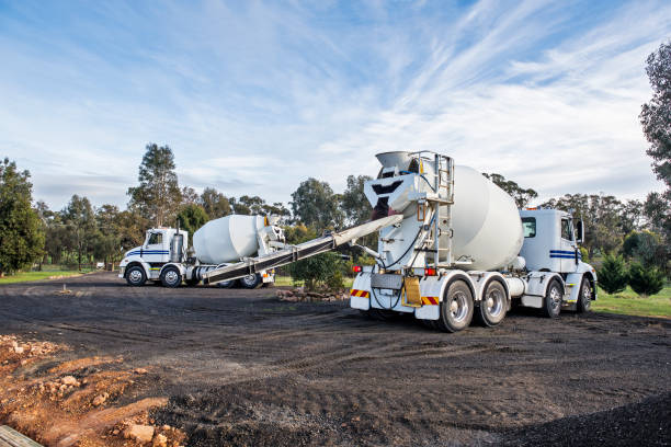 Best Residential Concrete Solutions in Roanoke, IL